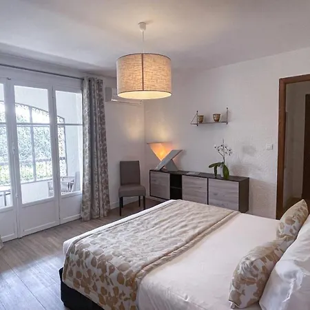 Hotel & Restaurant Les 3 Barbus Hotel Anduze