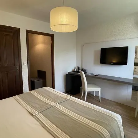 Hotel Hôtel&restaurant Les 3 Barbus