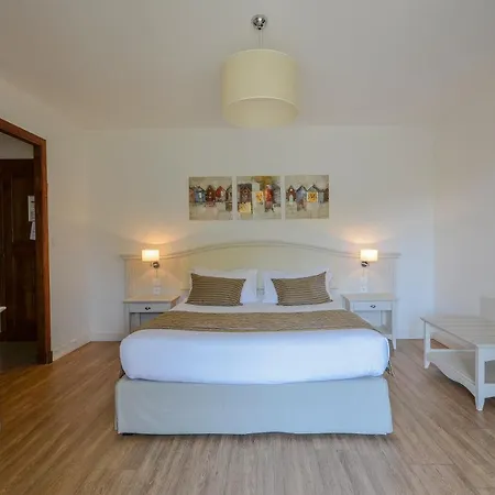 Hôtel&restaurant Les 3 Barbus Hotel 4*